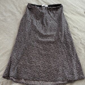 Carly Jean Los Angeles Black and White Patterned A-Line Skirt